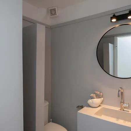 Amarone * Mykonos Town