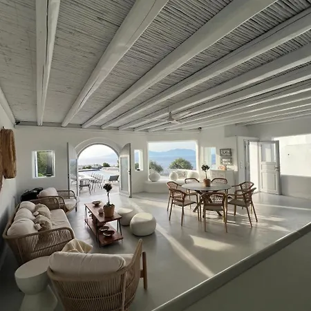 Amarone Villa Mykonos Town