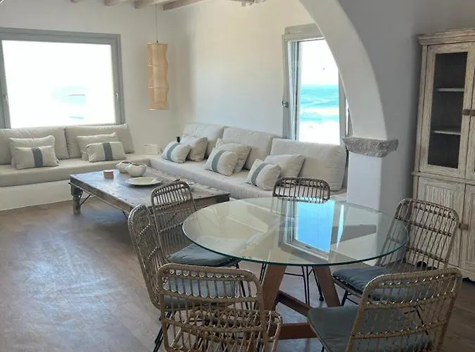 Amarone * Mykonos Town