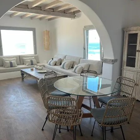 Amarone * Mykonos Town